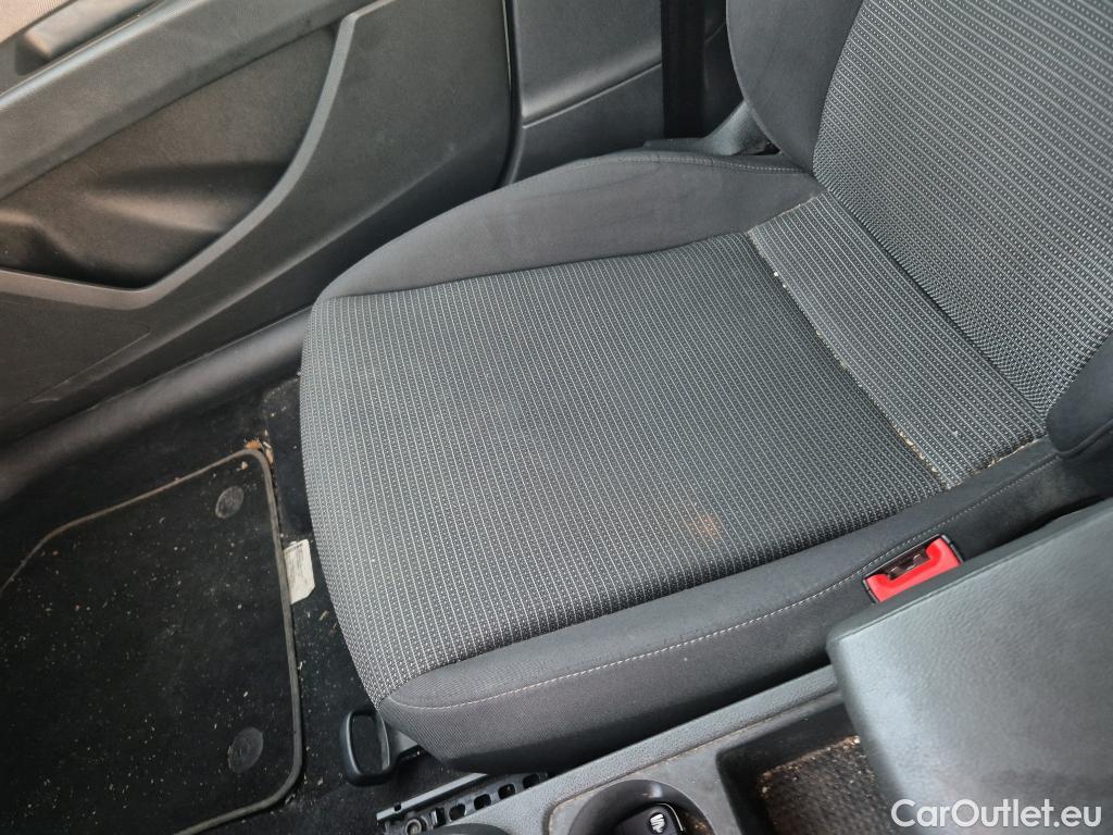  Seat  Leon SEAT León / 2016 / 5P / berlina con portón 1.6 TDI 85kW (115CV) St&Sp Style #23