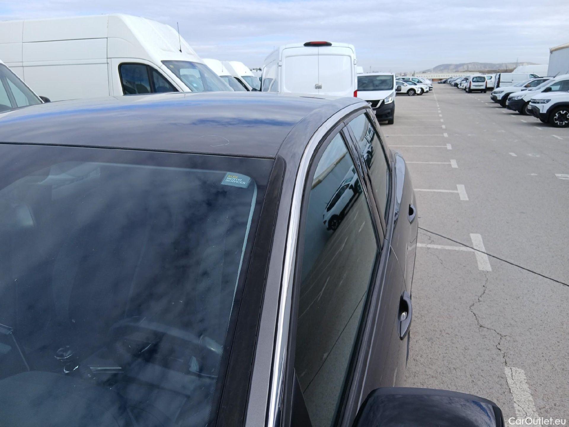  Peugeot  3008 PEUGEOT  / 2020 / 5P / todoterreno 1.5 BlueHDi 96kW (130CV) S&S Active Pack (AC3) #10