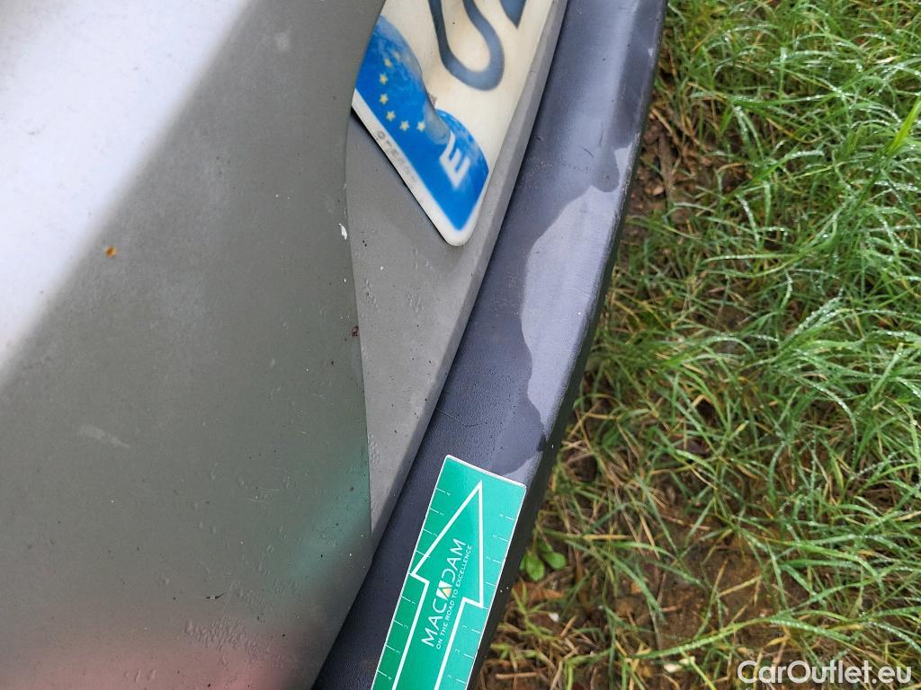  Renault  Megane RENAULT MÉGANE 5p 3G familiar Sp. Tou. Bose Energy dCi 130 S&S Euro 6 #28