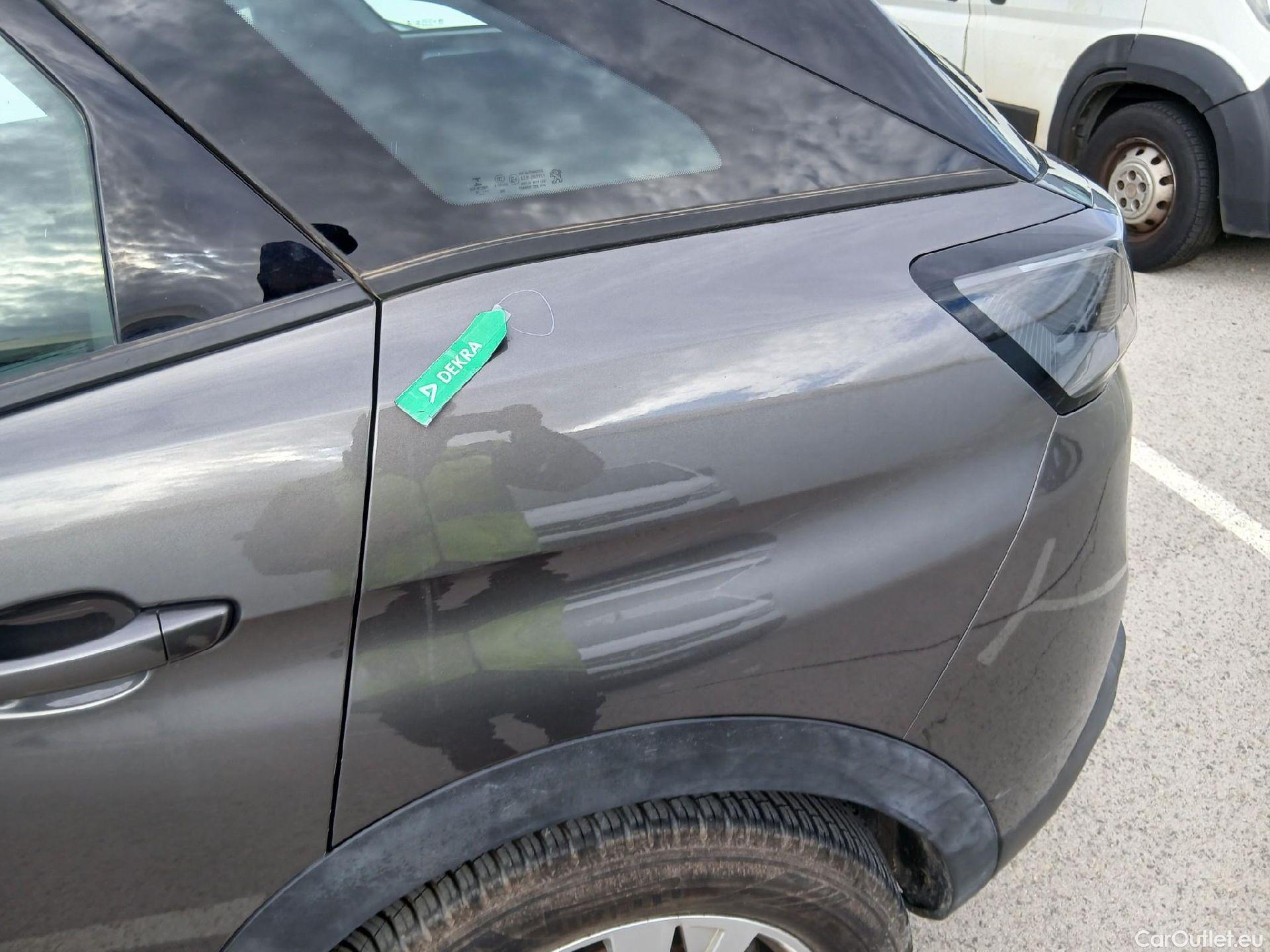  Peugeot  3008 PEUGEOT  / 2020 / 5P / todoterreno 1.5 BlueHDi 96kW (130CV) S&S Active Pack (AC3) #17