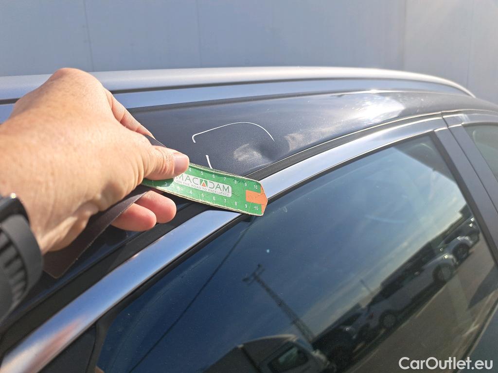  KIA  XCeed KIA  1.6 GDi PHEV 104kW (141CV) eDrive (AC) #12