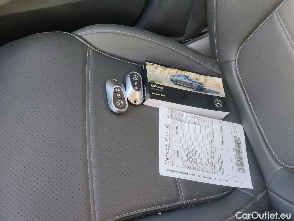  Mercedes  G-Klasee Clase GLC GLC 220 d 4Matic (254.305)Avantgarde 195CV AT9 6E #3