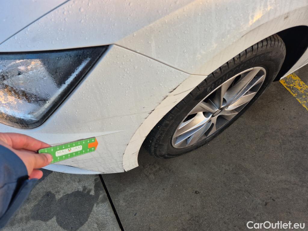  Seat  Leon SEAT León / 2016 / 5P / berlina con portón 1.6 TDI 85kW (115CV) St&Sp Style #18