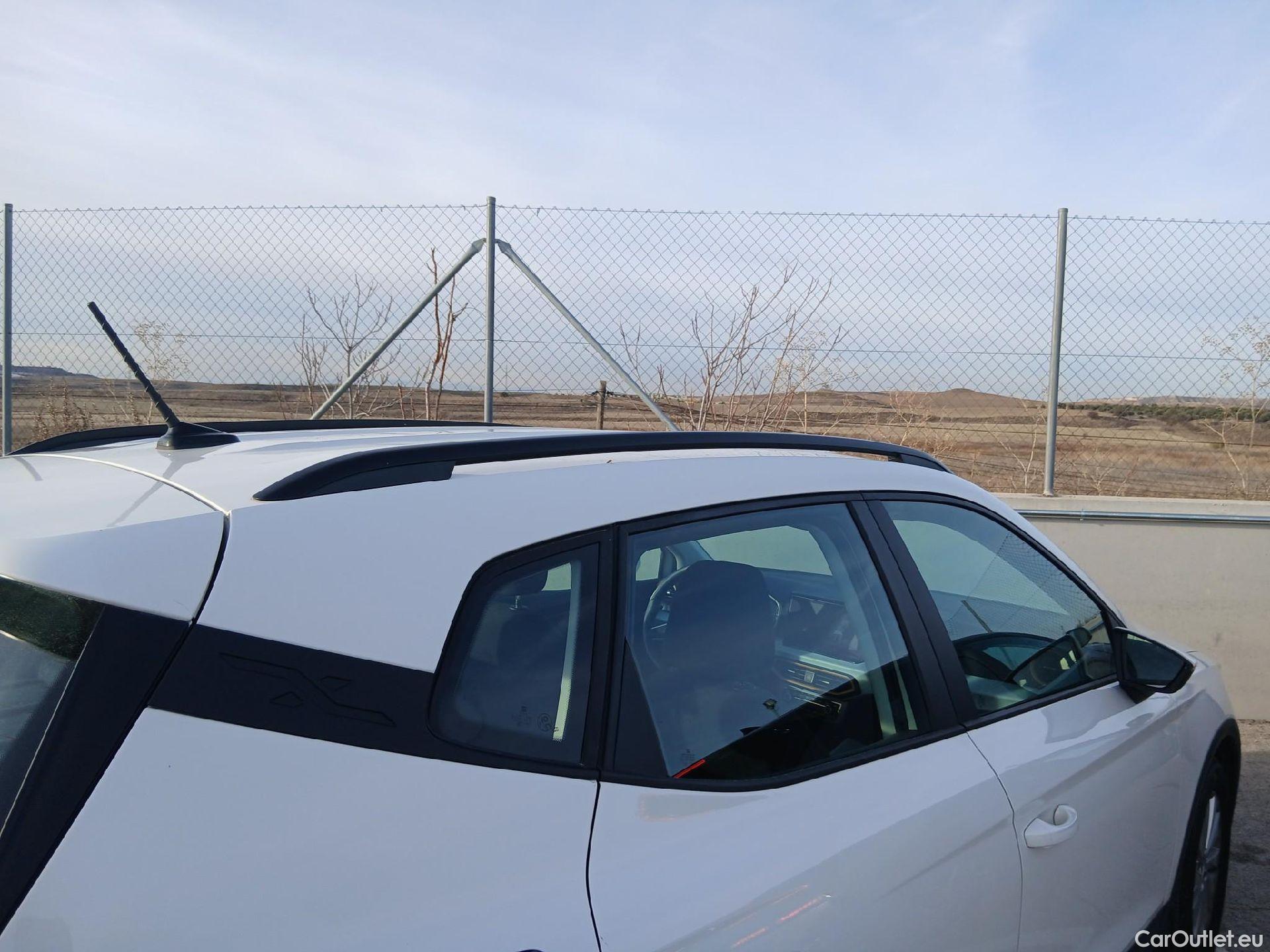  Seat  Arona  Style Special Edition 1.0 TSI 115CV AT7 E6d #9