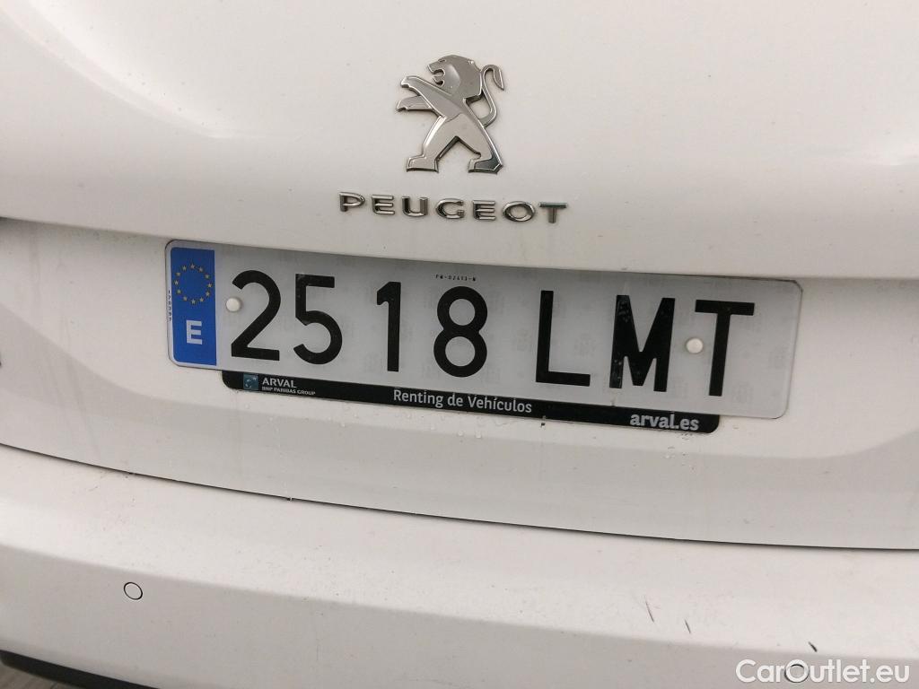  Peugeot  308 PEUGEOT  / 2017 / 5P / familiar SW Active Pack BlueHDi 130 S&S (AC2) #25