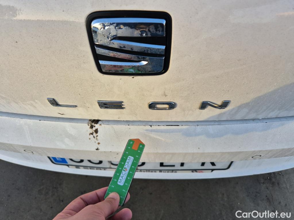  Seat  Leon SEAT León / 2016 / 5P / berlina con portón 1.6 TDI 85kW (115CV) St&Sp Style #12