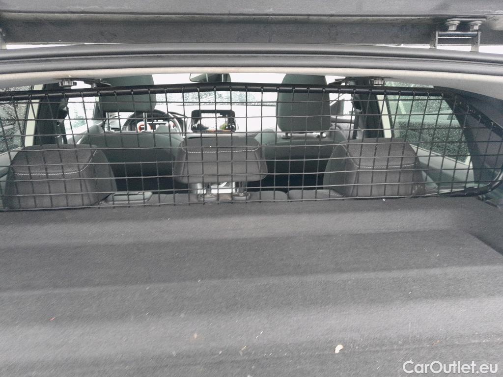  Nissan  Qashqai NISSAN  / 2021 / 5P / todoterreno DIG-T 103kW (140CV) mHEV 4x2 N-Connecta #19