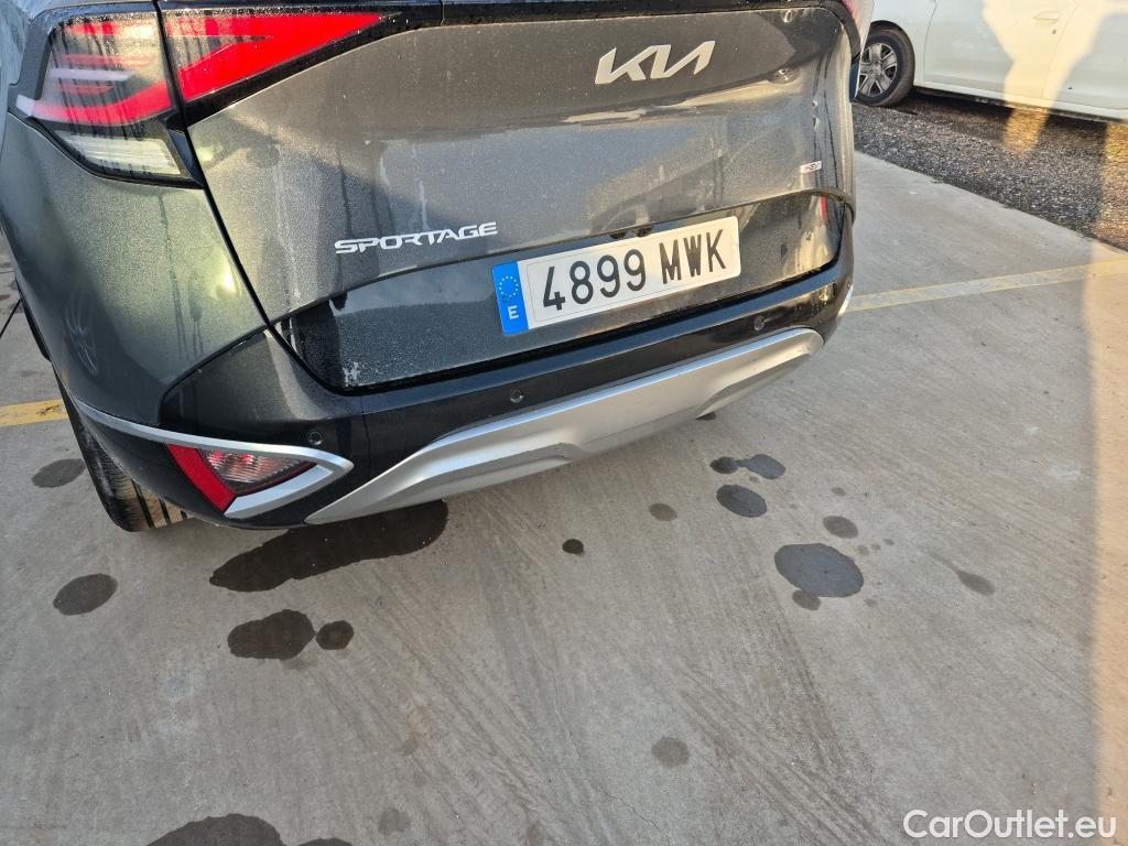  KIA  Sportage KIA  / 2022 / 5P / todoterreno 1.6 T-GDi HEV 158kW (215CV) Tech 4x2 #16
