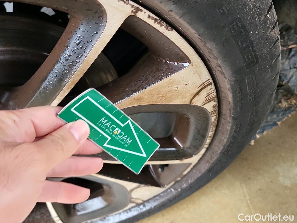  Renault  Megane RENAULT MÉGANE 5p 3G familiar Sp. Tou. Bose Energy dCi 130 S&S Euro 6 #6