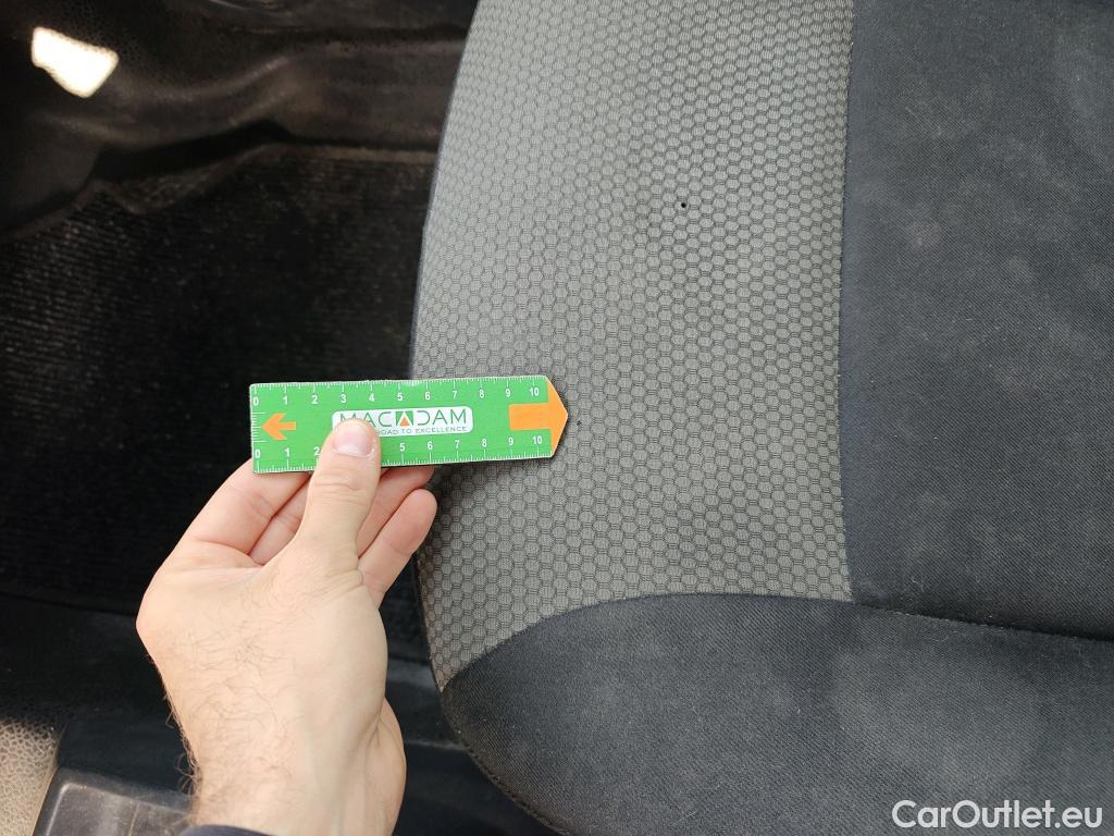  Renault  Kangoo RENAULT  Combi / 2013 / 4P / combi Profesional M1-AF En. dCi 66kW (90CV) E6 #40