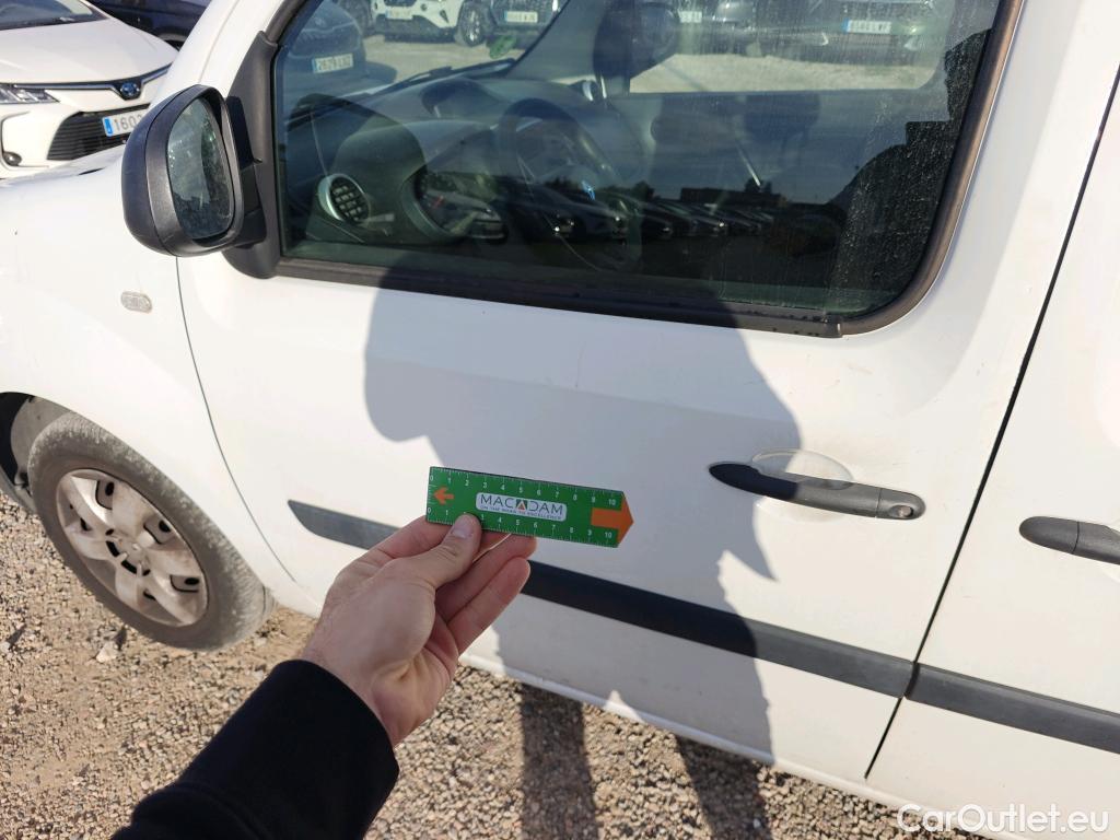  Renault  Kangoo RENAULT  Combi / 2013 / 4P / combi Profesional M1-AF En. dCi 66kW (90CV) E6 #6