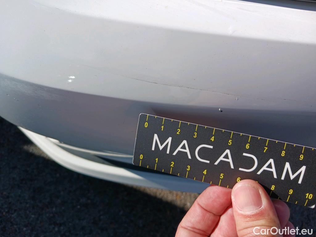  Volkswagen  Golf  VOLKSWAGEN 5p 7G berlina con portón Edition 1.6 TDI 110CV BMT #14