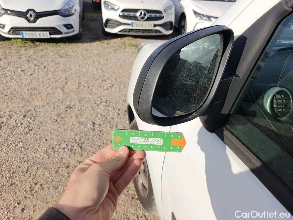  Renault  Kangoo RENAULT  Combi / 2013 / 4P / combi Profesional M1-AF En. dCi 66kW (90CV) E6 #10