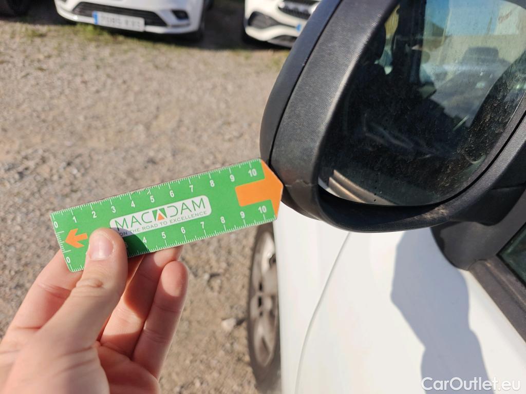  Renault  Kangoo RENAULT  Combi / 2013 / 4P / combi Profesional M1-AF En. dCi 66kW (90CV) E6 #11