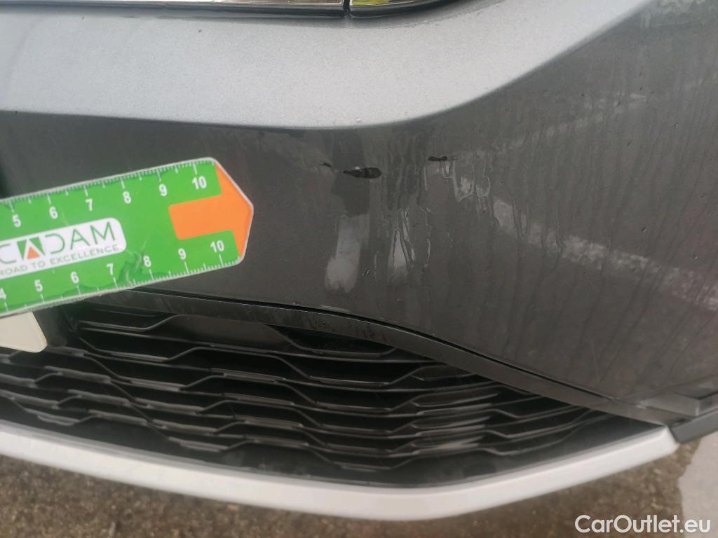  Volkswagen  T-ROC VOLKSWAGEN  / 2017 / 5P / todoterreno Advance 2.0 TDI 85kW (115CV) #10