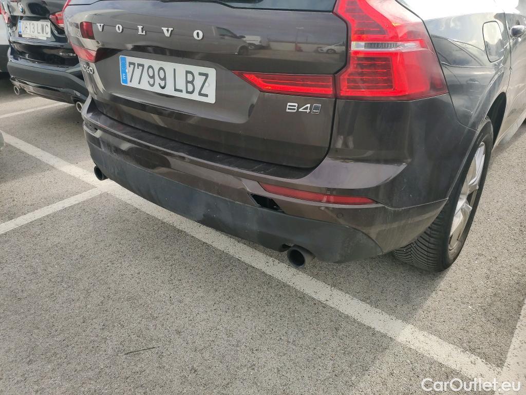  Volvo  XC60 VOLVO  / 2017 / 5P / todoterreno 2.0 B4 D4 AWD Business Plus Auto #24