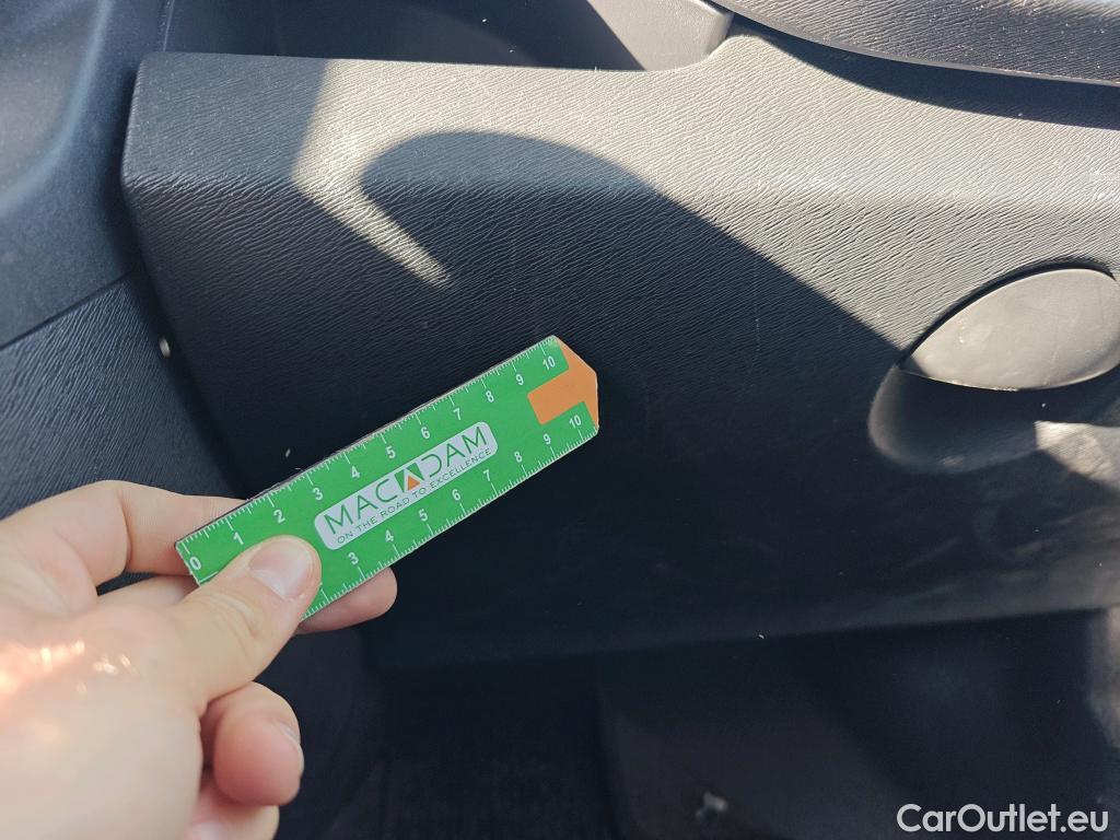  Renault  Kangoo RENAULT  Combi / 2013 / 4P / combi Profesional M1-AF En. dCi 66kW (90CV) E6 #61