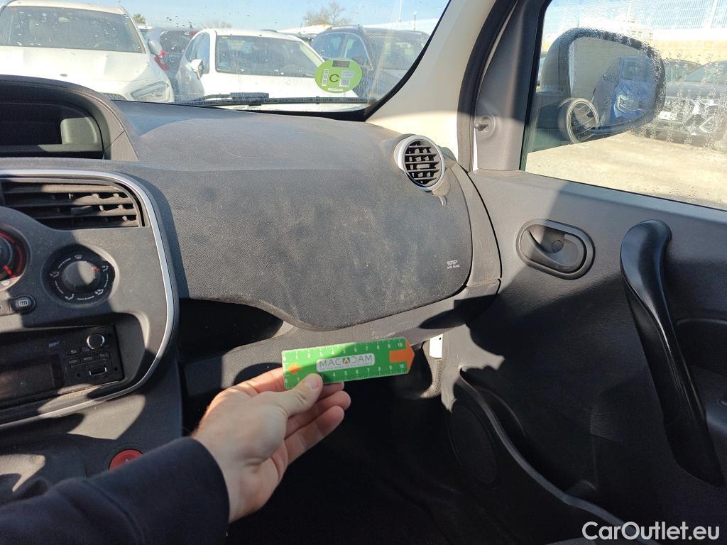  Renault  Kangoo RENAULT  Combi / 2013 / 4P / combi Profesional M1-AF En. dCi 66kW (90CV) E6 #44