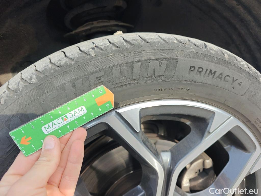  Bmw  X2 BMW  sDrive18i #1