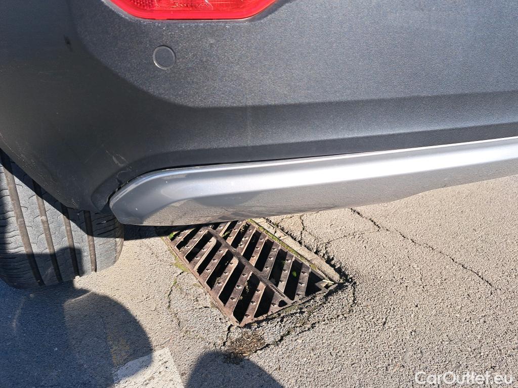  Volvo  XC 40 VOLVO XC40 / 2017 / 5P / todoterreno 2.0 B4 G AWD Momentum Pro Auto #11