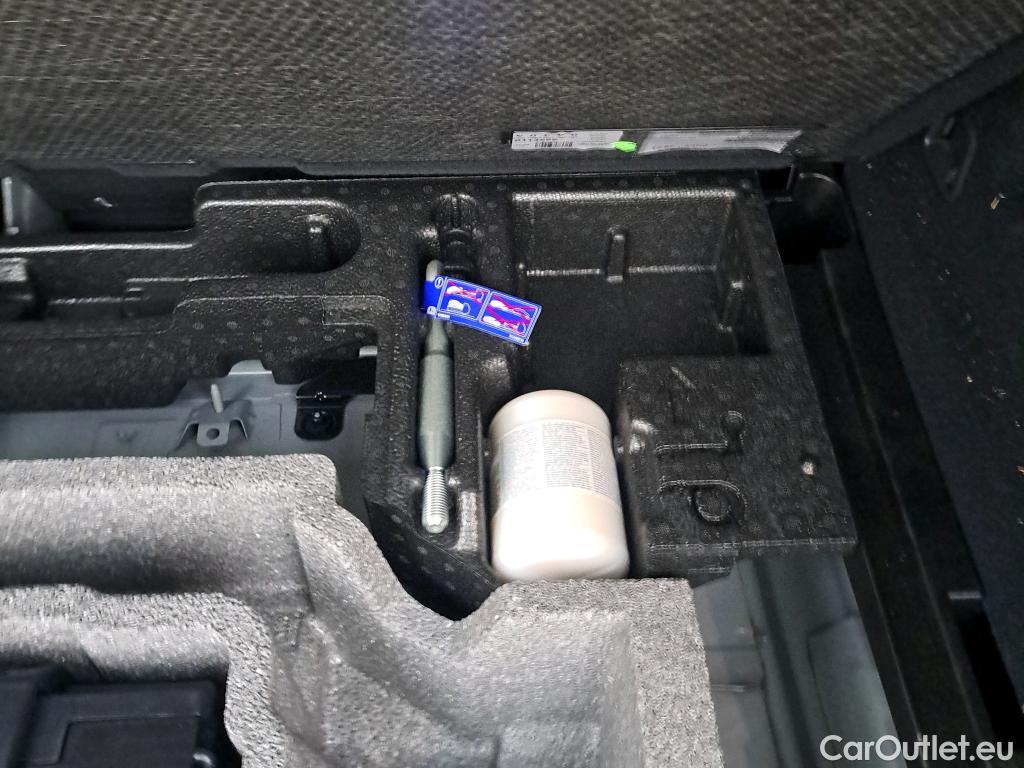  Volvo  XC60  Plus Bright Recharge Plug-In Hybrid AWD 2.0 T6 400CV AT8 E6d #5