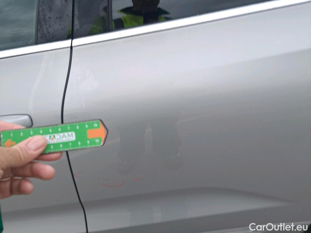  Volvo  XC60  Plus Bright Recharge Plug-In Hybrid AWD 2.0 T6 400CV AT8 E6d #9