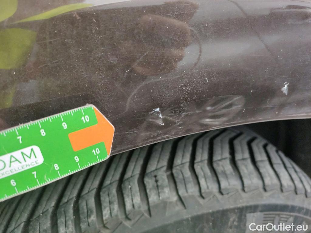  Volvo  XC60 VOLVO  / 2017 / 5P / todoterreno 2.0 B4 D4 AWD Business Plus Auto #10