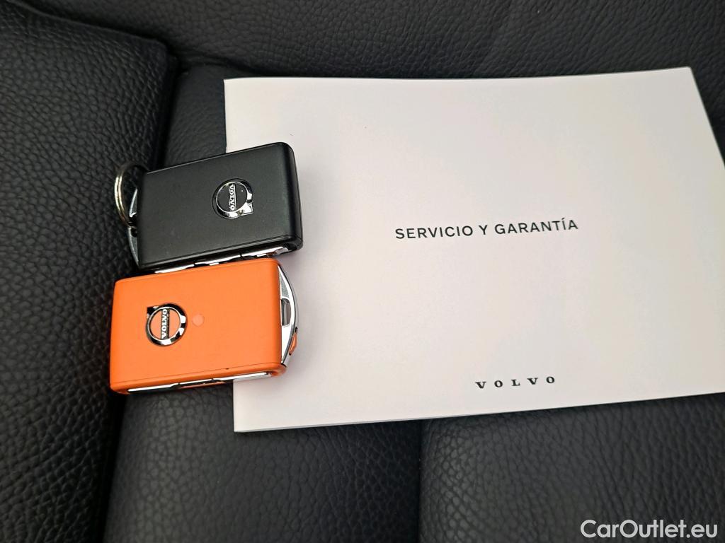  Volvo  XC60  Plus Bright Recharge Plug-In Hybrid AWD 2.0 T6 400CV AT8 E6d #8