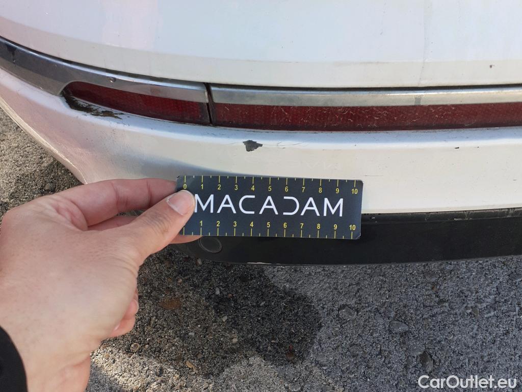  Volkswagen  Tiguan VOLKSWAGEN  / 2016 / 5P / todoterreno Advance 2.0 TDI 110kW (150CV) #15