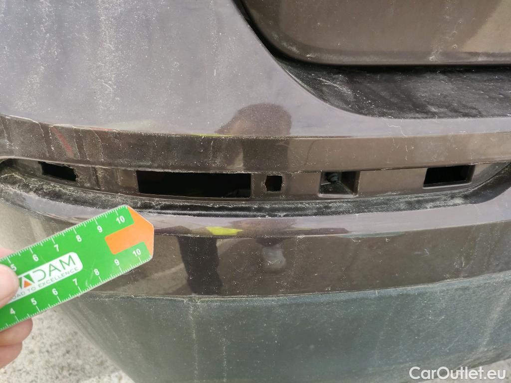  Volvo  XC60 VOLVO  / 2017 / 5P / todoterreno 2.0 B4 D4 AWD Business Plus Auto #23