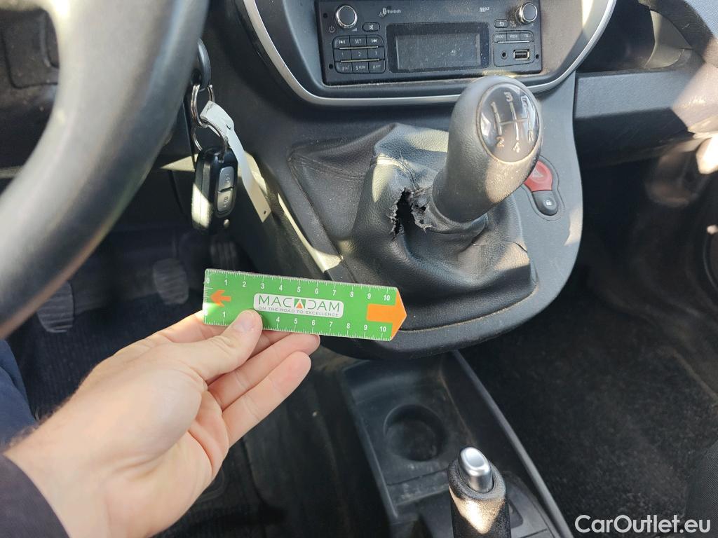  Renault  Kangoo RENAULT  Combi / 2013 / 4P / combi Profesional M1-AF En. dCi 66kW (90CV) E6 #15