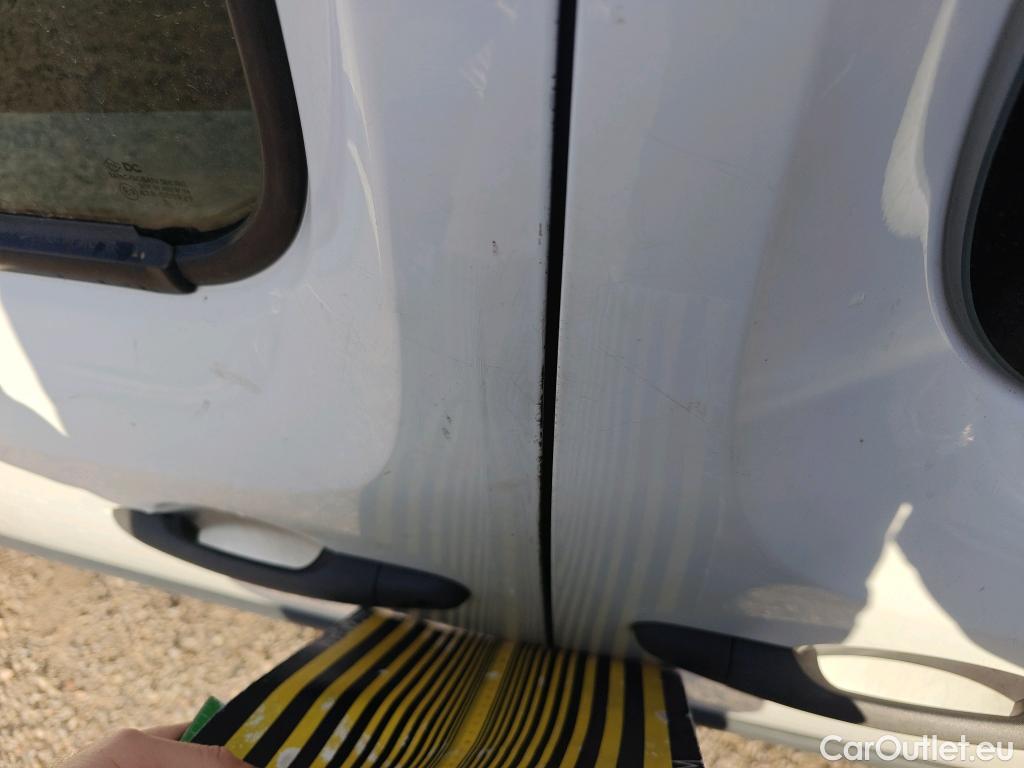  Renault  Kangoo RENAULT  Combi / 2013 / 4P / combi Profesional M1-AF En. dCi 66kW (90CV) E6 #9