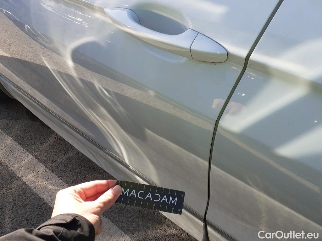  Volkswagen  Tiguan VOLKSWAGEN  / 2016 / 5P / todoterreno Advance 2.0 TDI 110kW (150CV) #16