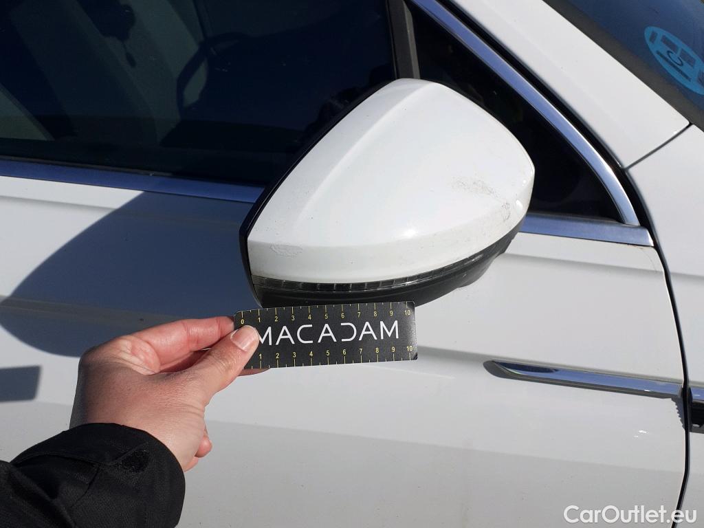  Volkswagen  Tiguan VOLKSWAGEN  / 2016 / 5P / todoterreno Advance 2.0 TDI 110kW (150CV) #22