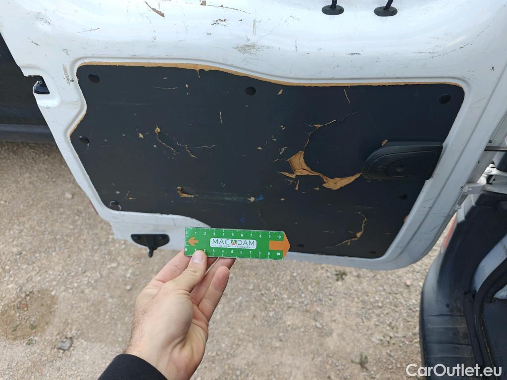  Renault  Kangoo RENAULT  Combi / 2013 / 4P / combi Profesional M1-AF En. dCi 66kW (90CV) E6 #36