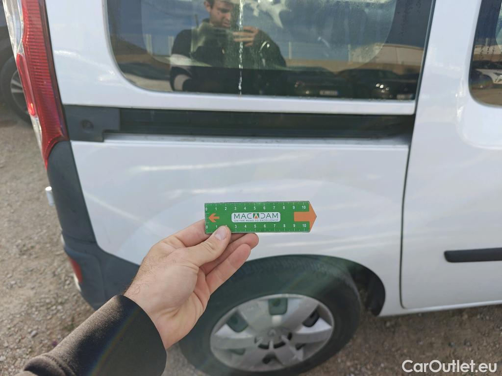  Renault  Kangoo RENAULT  Combi / 2013 / 4P / combi Profesional M1-AF En. dCi 66kW (90CV) E6 #4