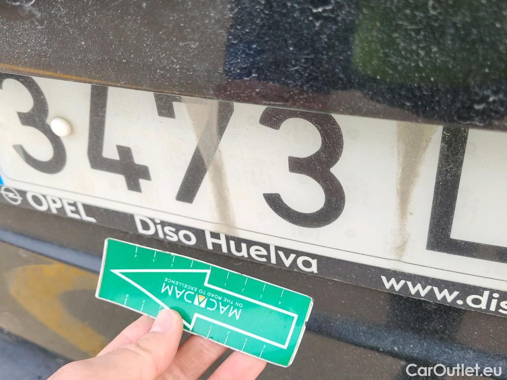  Opel  Vivaro OPEL  / 2019 / 4P / combi 1.5 Diésel 88kW (120CV) L Std Express #55