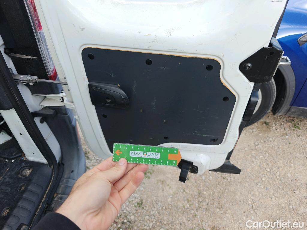  Renault  Kangoo RENAULT  Combi / 2013 / 4P / combi Profesional M1-AF En. dCi 66kW (90CV) E6 #84