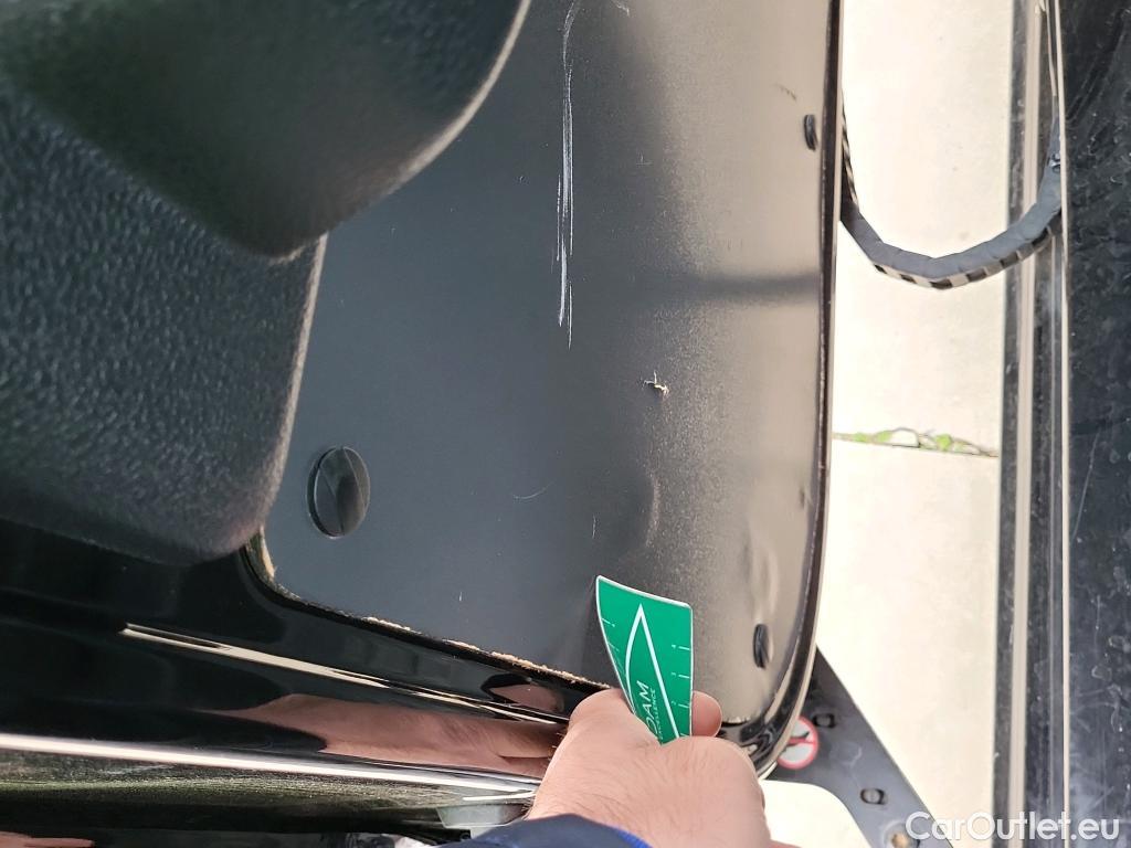  Opel  Vivaro OPEL  / 2019 / 4P / combi 1.5 Diésel 88kW (120CV) L Std Express #42