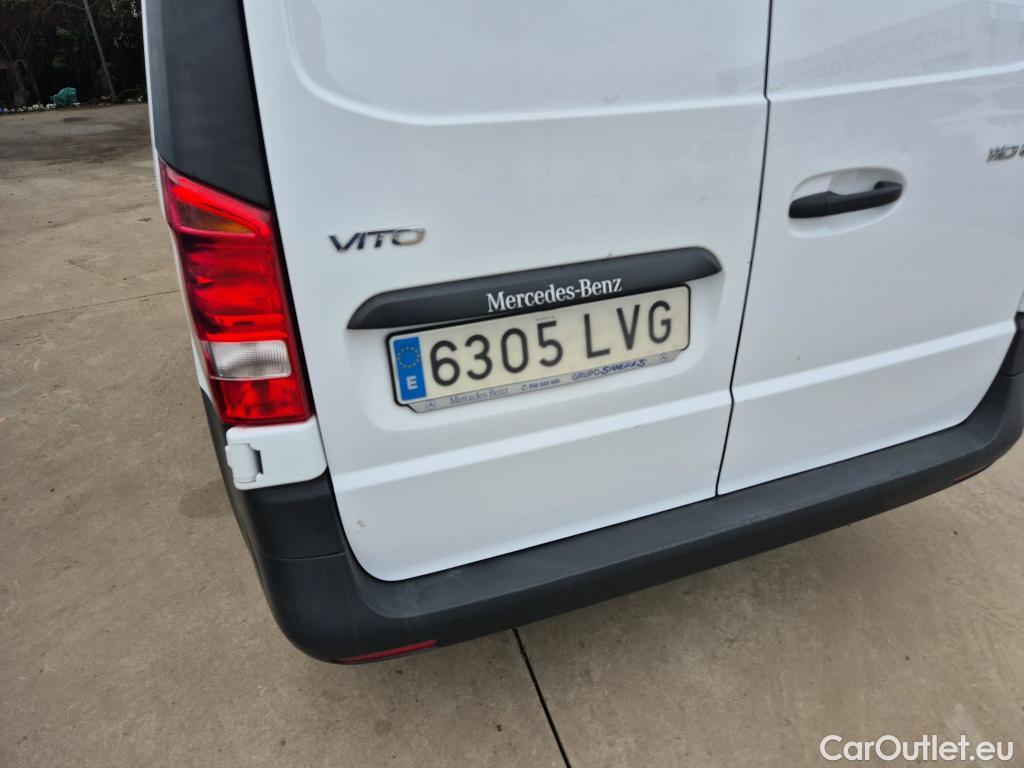  Mercedes  Vito MERCEDES-BENZ  / 2014 / 4P / furgón 110CDI 75kW furgón Pro compacta #11