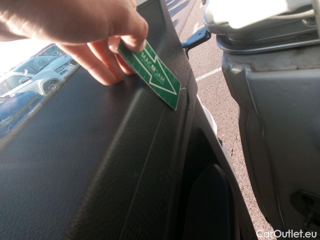  Volkswagen  Caddy VOLKSWAGEN  / 2020 / 4P / combi Kombi 2.0 TDI 75kW (102CV) (CX) #28