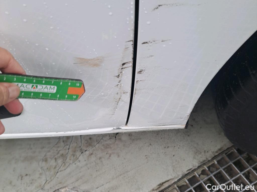  Citroen  Berlingo CITROEN  / 2018 / 4P / furgón derivado de turismo Doble Cab. Talla XL BlueHDi 100 CONTROL #18