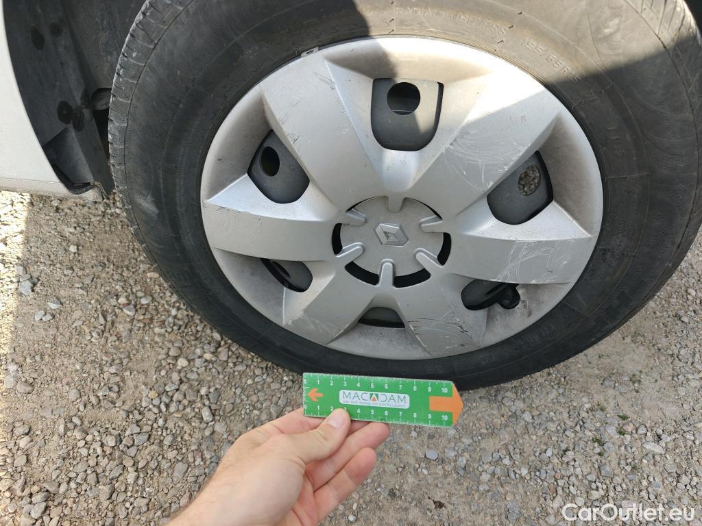  Renault  Kangoo RENAULT  Combi / 2013 / 4P / combi Profesional M1-AF En. dCi 66kW (90CV) E6 #70