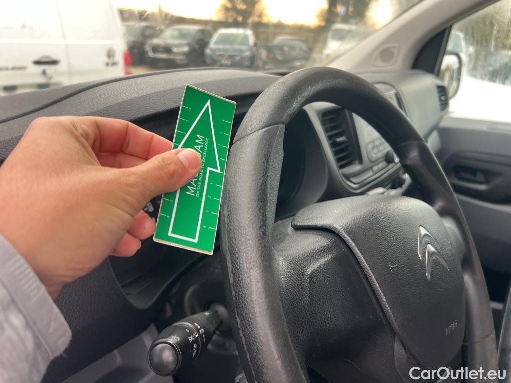  Citroen  Jumpy CITROEN  / 2016 / 4P / furgón Talla M BlueHDi 100 S&S 6v Control #49