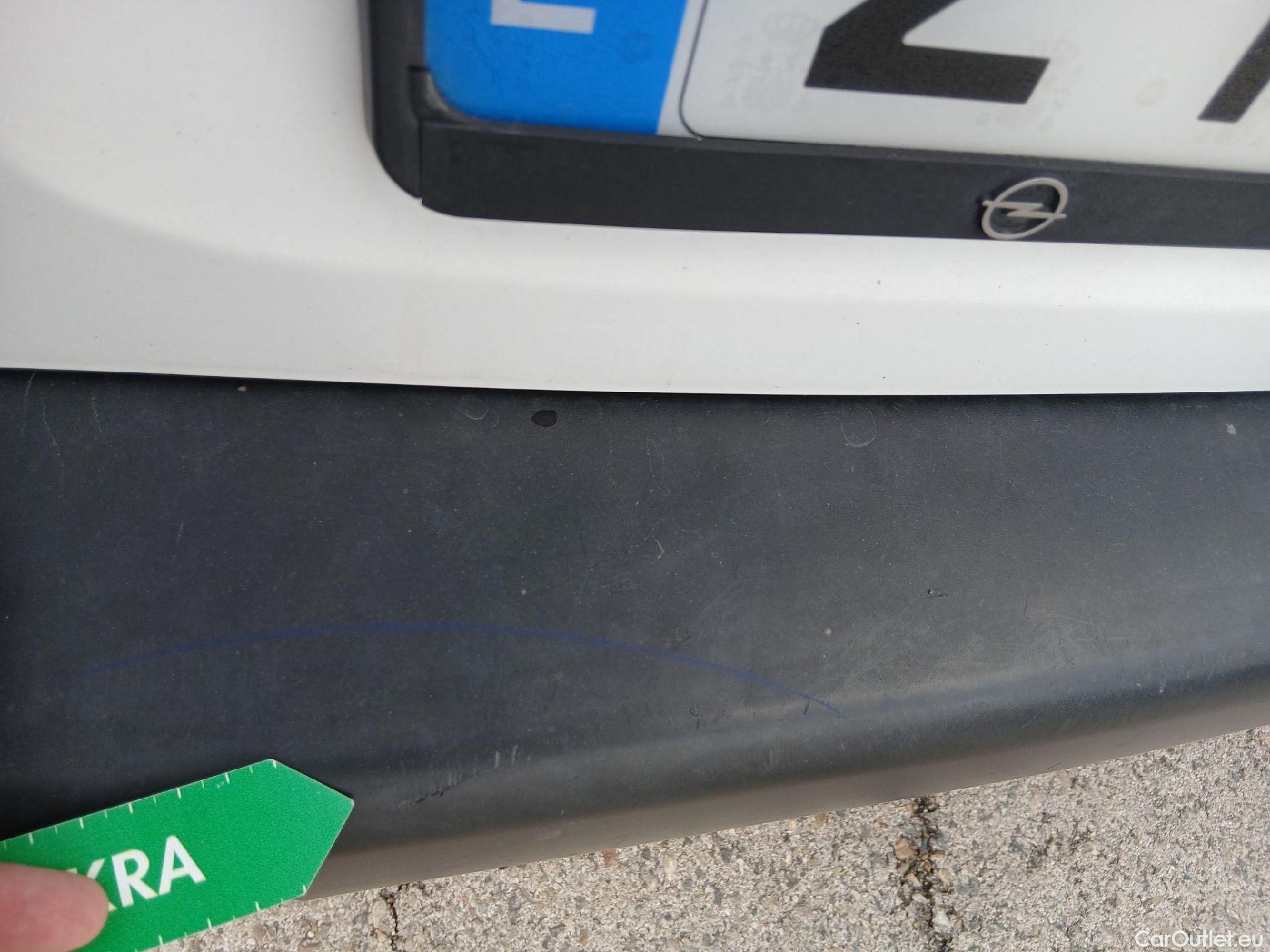  Opel  Combo OPEL  Life / 2018 / 4P / monovolumen compacto 1.5 TD 75kW (100CV) S/S Expression L #15