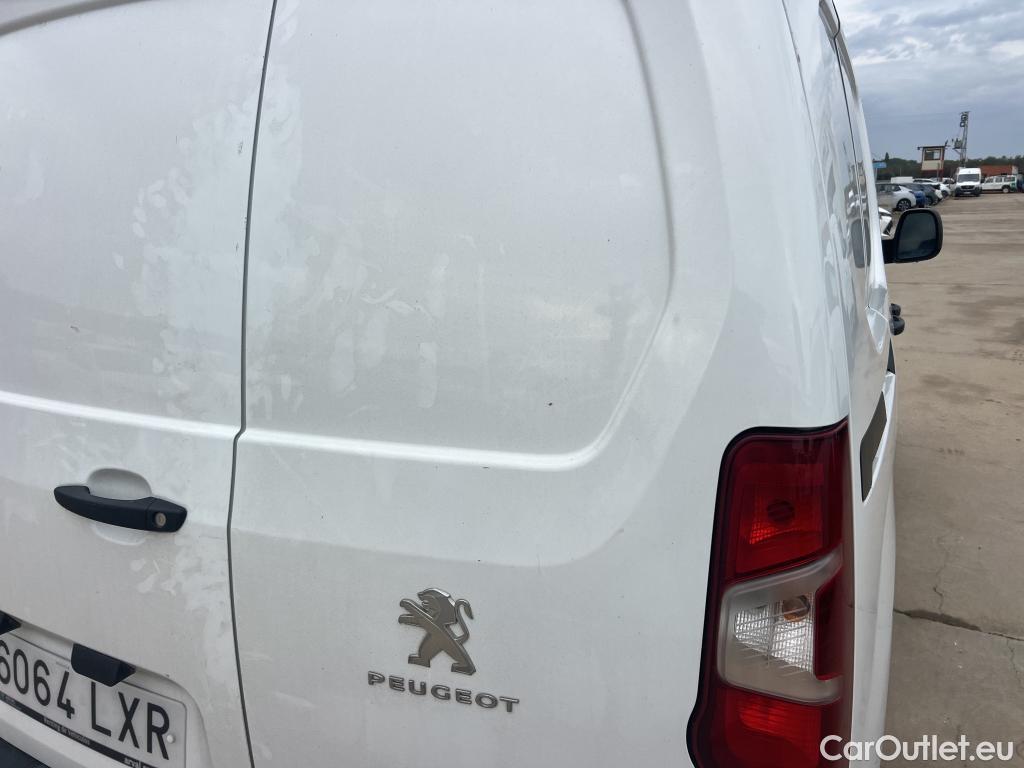  Peugeot  Partner PEUGEOT  / 2018 / 3P / furgón derivado de turismo Pro Standard 600kg BlueHDi 73kW #13
