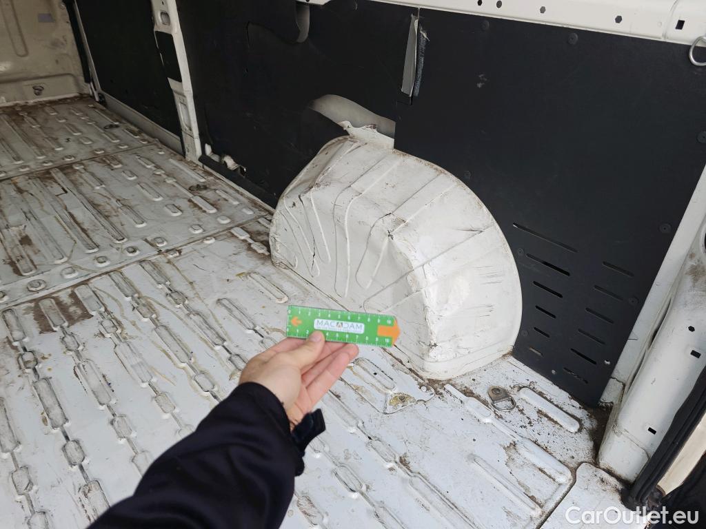  Peugeot  Boxer PEUGEOT  / 2014 / 4P / furgón Pack 335 L3H2 BlueHDi 96KW (130CV) #18