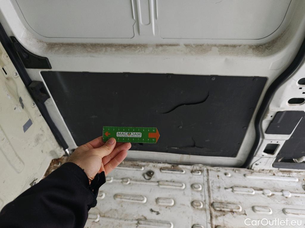  Peugeot  Boxer PEUGEOT  / 2014 / 4P / furgón Pack 335 L3H2 BlueHDi 96KW (130CV) #40