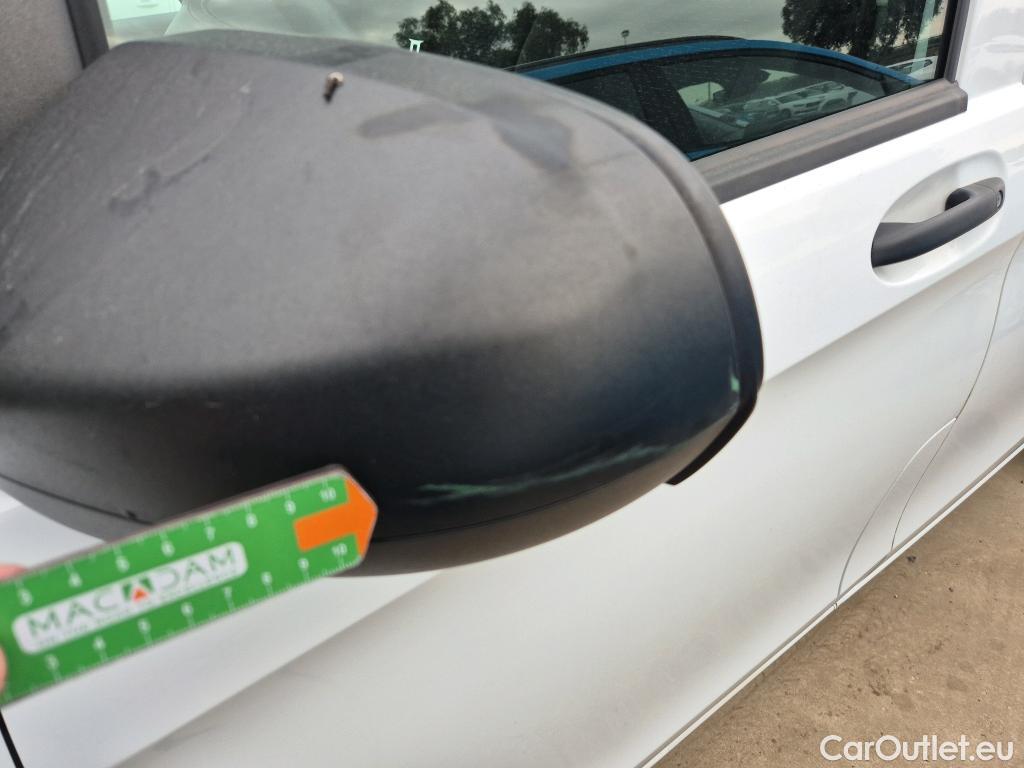  Mercedes  Vito MERCEDES-BENZ  / 2014 / 4P / furgón 110CDI 75kW furgón Pro compacta #46