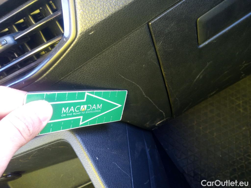  Volkswagen  Caddy VOLKSWAGEN  / 2020 / 4P / combi Kombi 2.0 TDI 75kW (102CV) (CX) #17